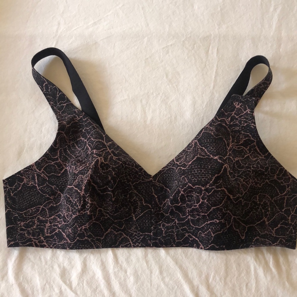 LuluLemon vintage bra 36b